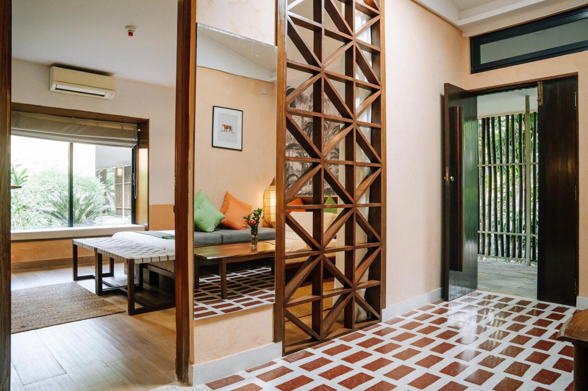 Hotel Kasara Chitwan Patlahara Zewnętrze zdjęcie